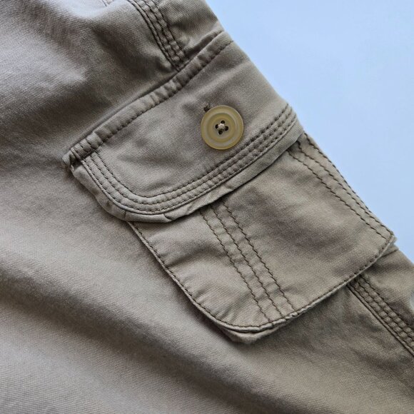The Limited Y2K  Sz 4 Khaki Cargo Capri Pants Sexy Cassidy Fit Low Rise - Picture 8 of 10